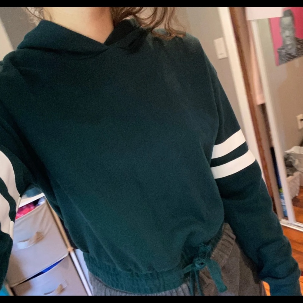 Cropped Hoodie